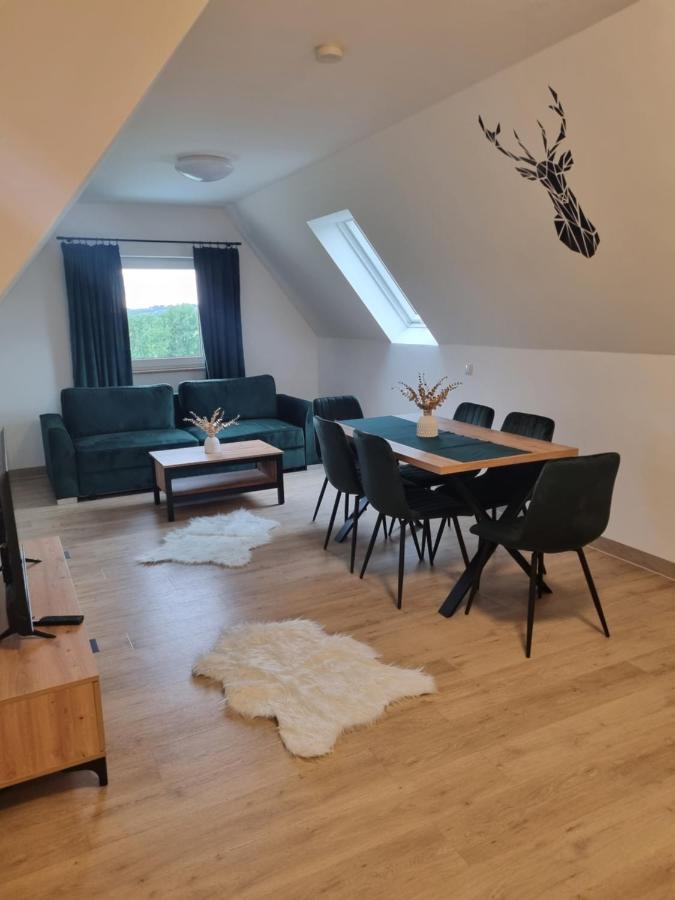 Apartamenty Jelen Pod Grapom Banska Nizna Extérieur photo
